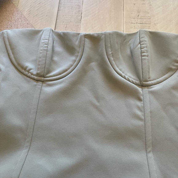 LA Hearts strapless structured tube top size Xs. Zips on the side - Picture 4 of 10